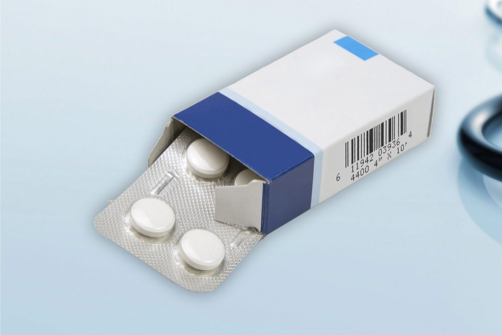 Образец каплеструйной маркировки двумя соплами упаковки для таблеток