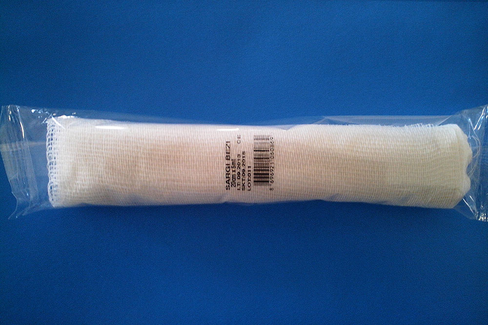 Пример отпечатков даты на прозрачном пакете с повязкой